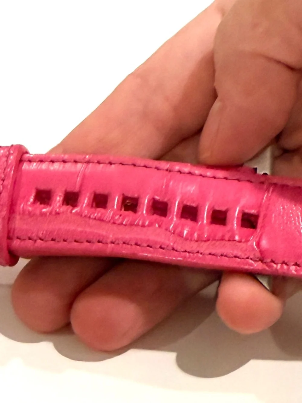 Abas genuine alligator